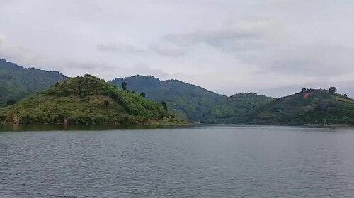 Hồ Tà Đùng Đắk Nông: ngắm đảo xanh và đi thuyền an toàn